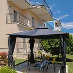Cozy With Garden Kaštela