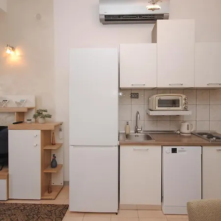 Cozy With Garden * Kaštela