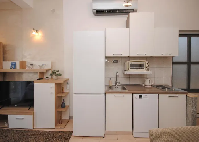 Cozy With Garden * Kaštela